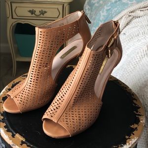 Louise et Cie heels